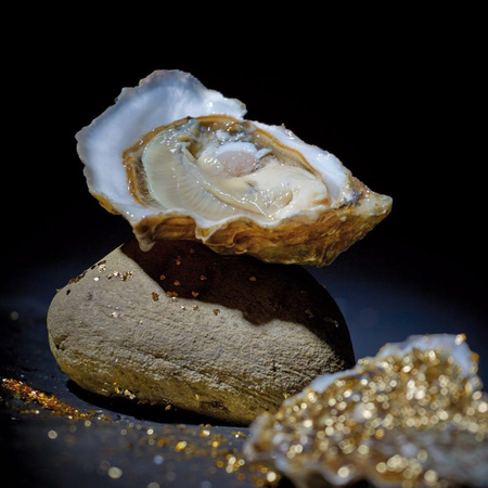 Ostryga Ostra Regal Selection z płatkami złota 22 karat N°2